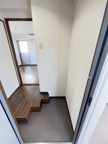 アンフィニジョア六甲の玄関写真