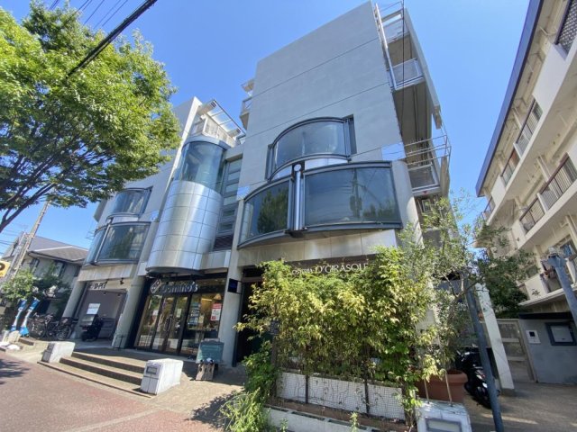 キューブ芦屋の外観写真