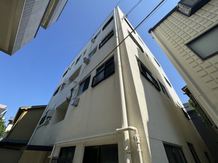 高徳マンションの外観写真