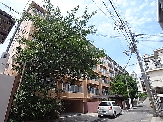 ラムール住吉の外観写真