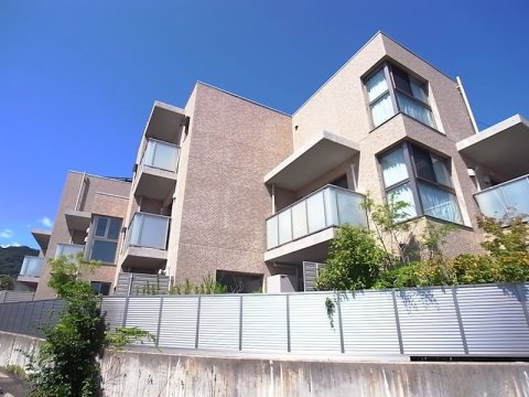 グランジュテビューイワゾノ