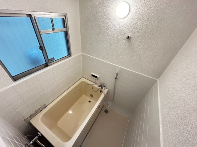 栄信ビルの風呂写真