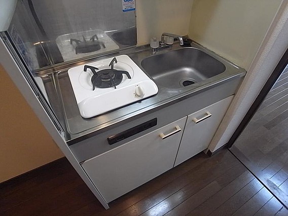 HU岩屋ハイツのキッチン写真