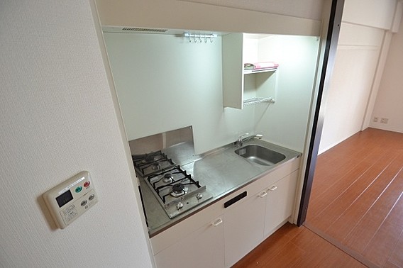 ベルフェリーク新神戸のキッチン写真