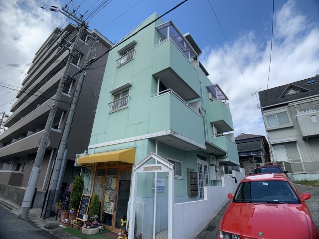カサヴェルデの外観写真