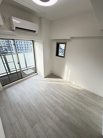 エステムコート神戸元町2ブリーズの居間写真