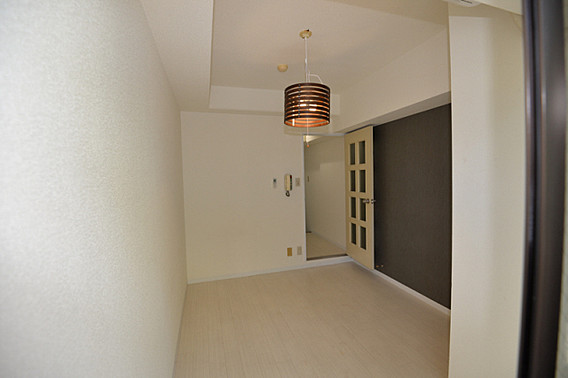 ネオアージュ神戸元町の居間写真