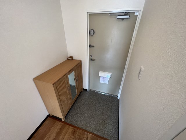 シャトレーヌ夙川A棟の玄関写真