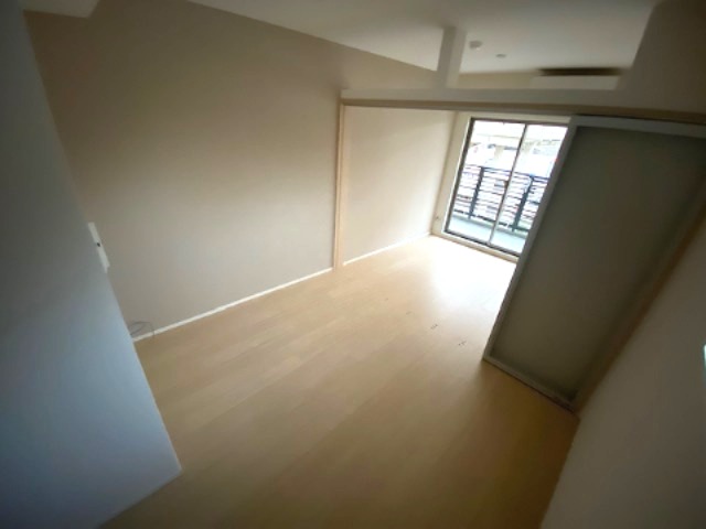 セラフィア神戸御影塚町の居間写真