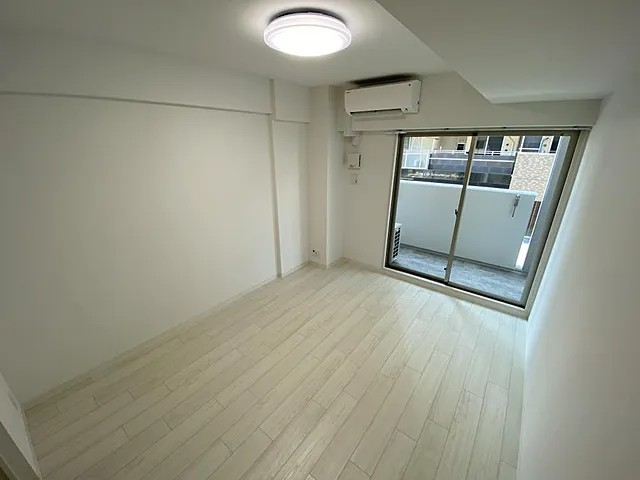 THEORY KOBE CLAIRの居間写真
