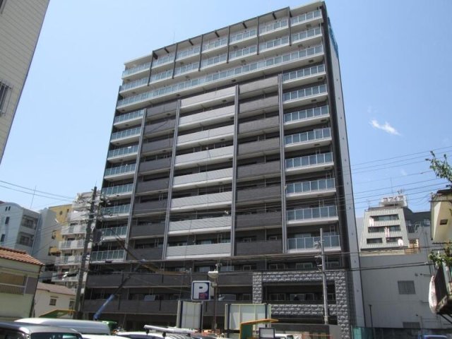 プレサンス三宮東フィールの外観写真