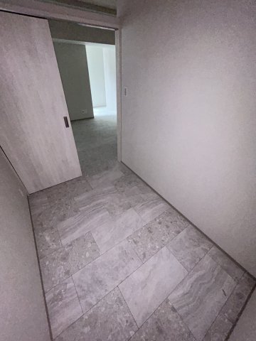 ネクストステージ神戸元町の居間写真