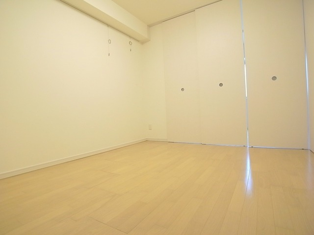 AOI FLATSの居間写真