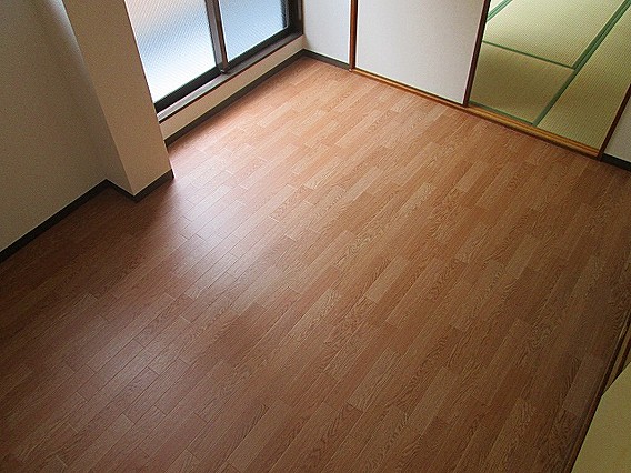 ロイヤルコート山本通の内装写真