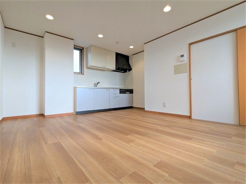 メインステージ芦屋川の居間写真