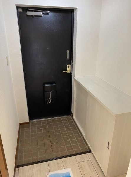 ルミナス本山の玄関写真
