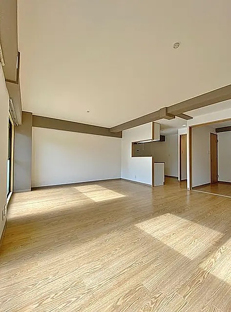 アルンハイム芦屋の居間写真