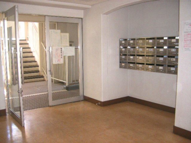 オリーブハイツ北青木の居間写真