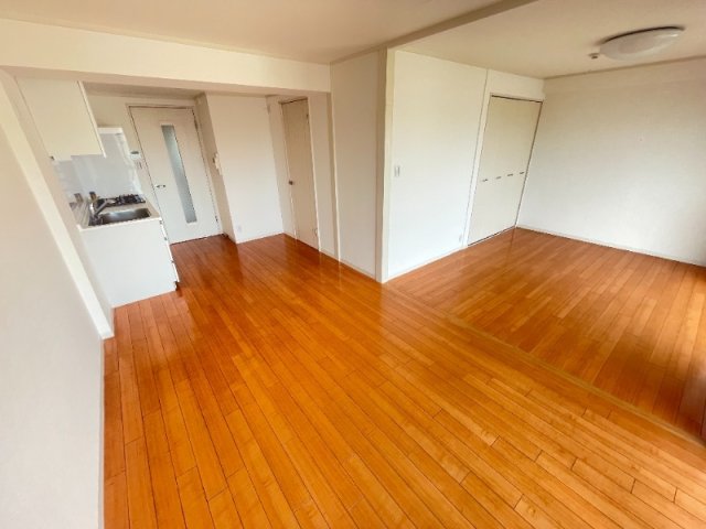 芦屋川月若マンションの居間写真