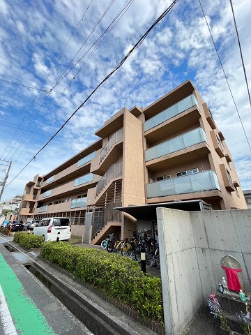 アーバンドルフ甲子園口の外観写真