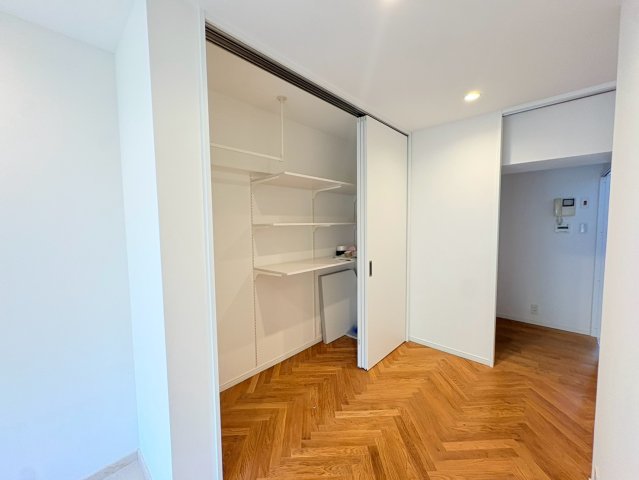 ゾンネンハイム芦屋の居間写真