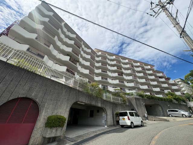 ゾンネンハイム芦屋の外観写真