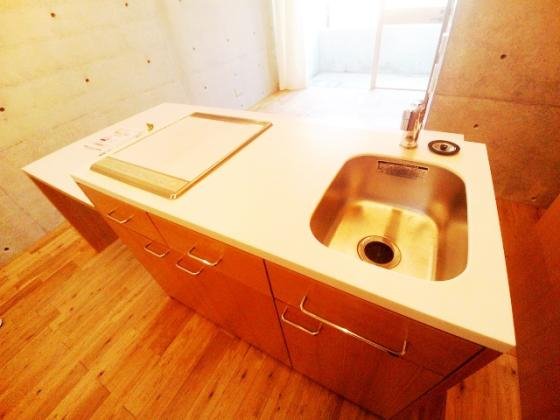 東海道本線 甲南山手駅 徒歩8分 3階建 築14年のキッチン写真