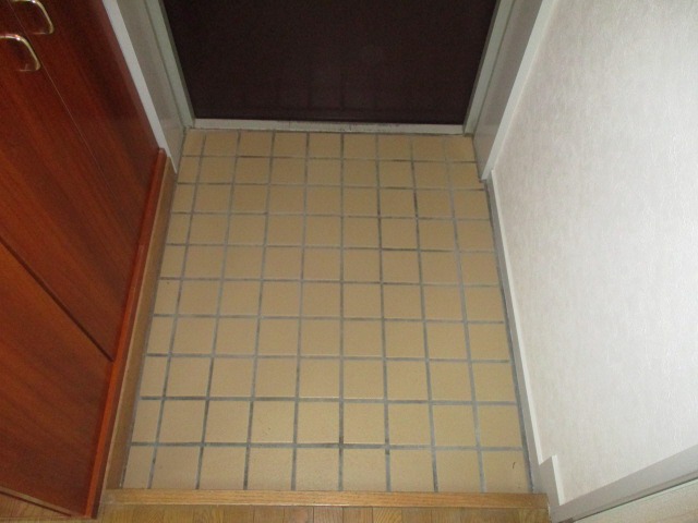 神仙閣マンションの玄関写真