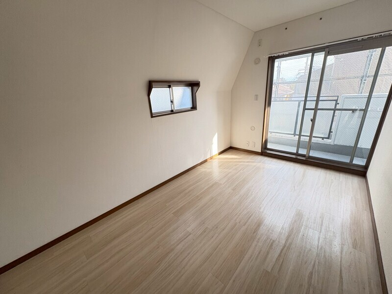 御影大蔵マンションの居間写真