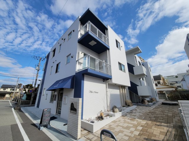 Villa Musica西宮北口の外観写真