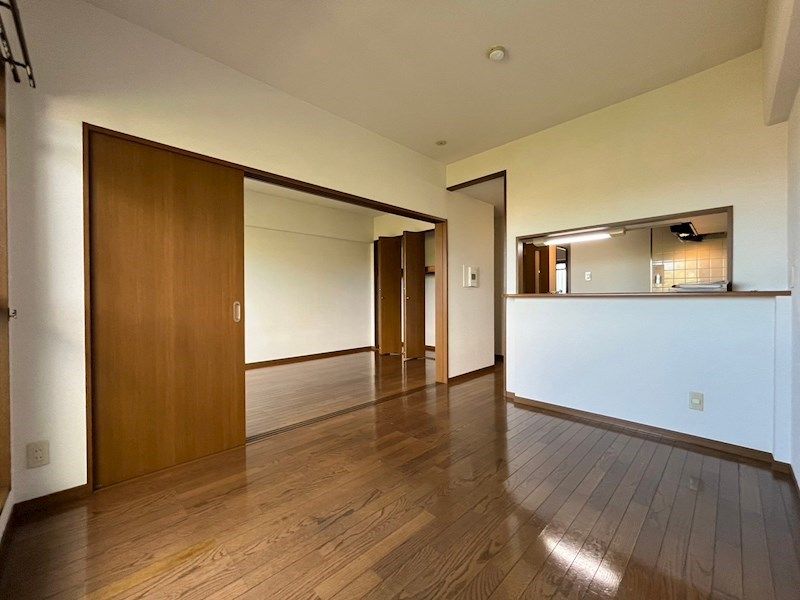 リリック芦屋の居間写真