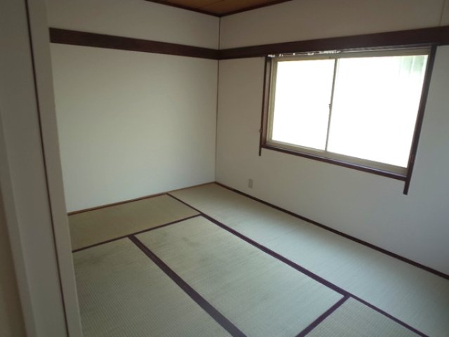 ねむの木の居間写真