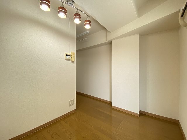 サンビルダー北野山ノ手の居間写真