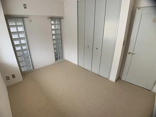 メゾン・ド・レーブ本山の居間写真