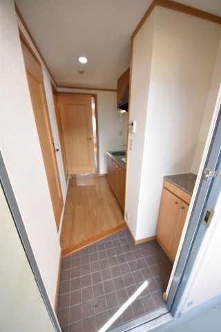 サンモールアベニューの玄関写真