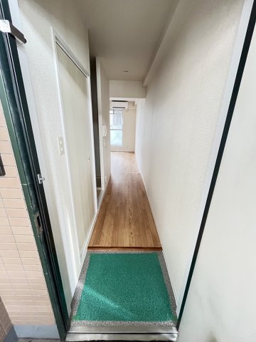 サンライズコートの玄関写真