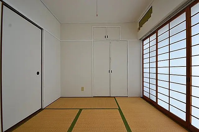 シンプルライフ大石東の居間写真