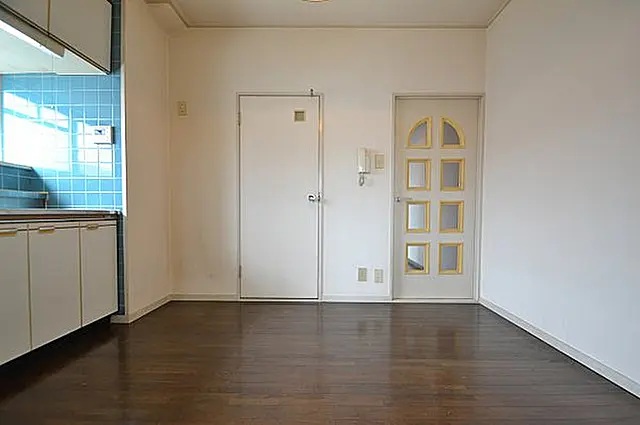 シンプルライフ大石東の居間写真