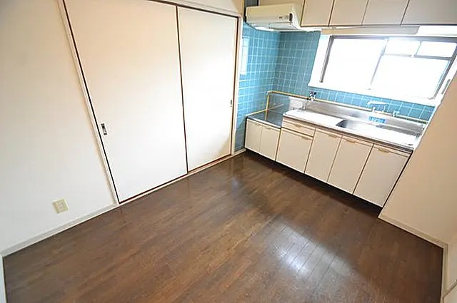 シンプルライフ大石東の居間写真