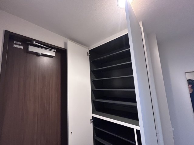 Rejoice西宮北口の玄関写真