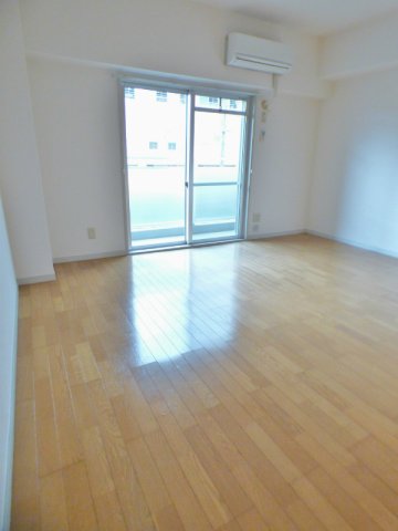メインステージ芦屋茶屋之町の居間写真