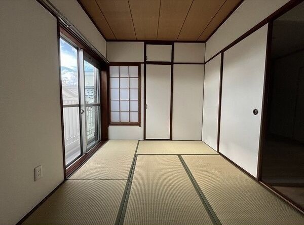 芦屋スターコートの居間写真