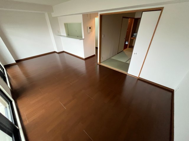 夙川レッチオ レジデンツァの居間写真