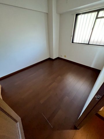 夙川レッチオ レジデンツァの居間写真