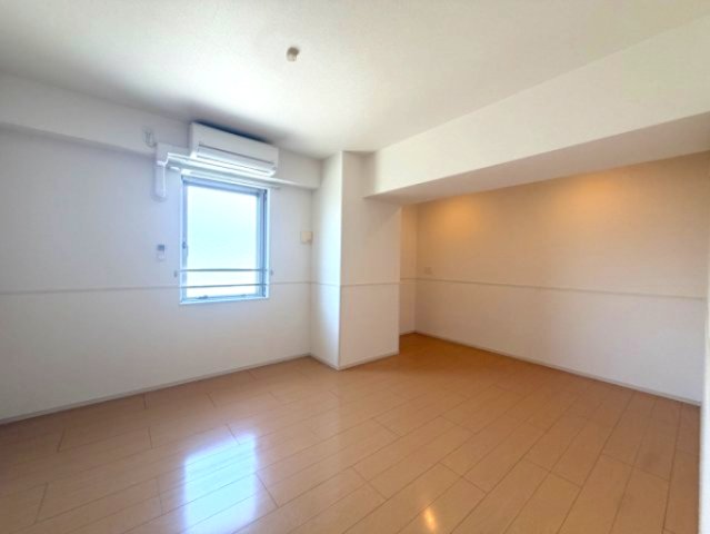 エアリーヒルズ芦屋の居間写真