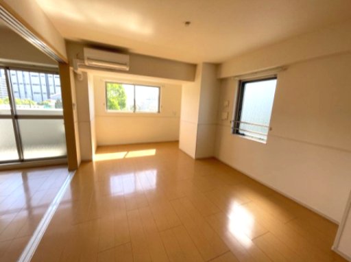 エアリーヒルズ芦屋の居間写真