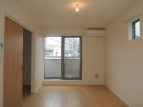 へーベルメゾン御影本町の居間写真