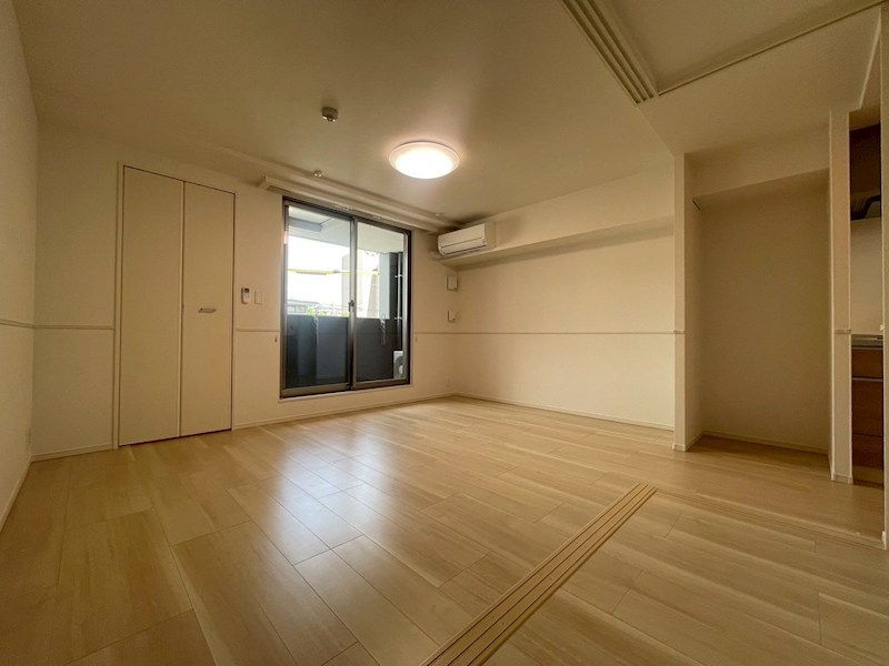 グランヴィル芦屋西の居間写真