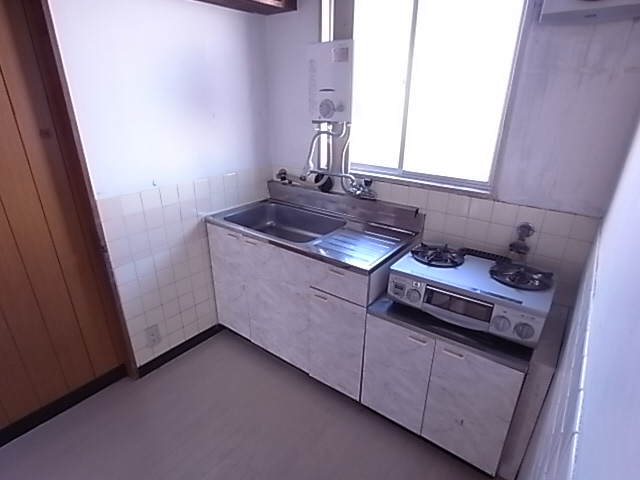 脇浜マンションのキッチン写真