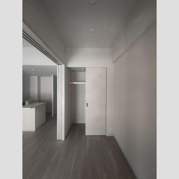 S-RESIDENCE神戸みなと元町aloの居間写真